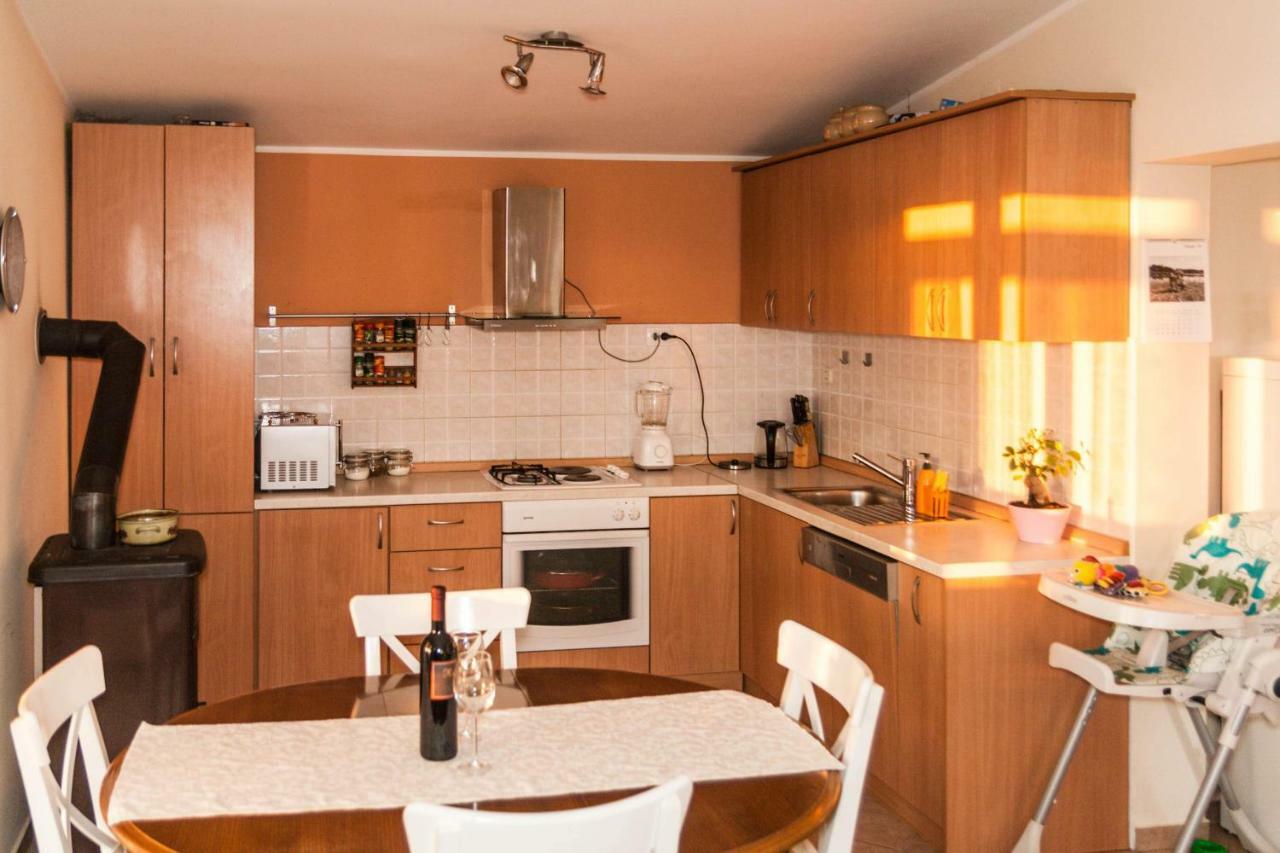 Boreas Jasenice  Luaran gambar